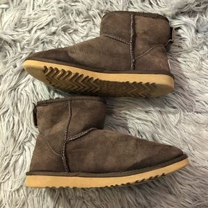 Ugg Classic Mini Brown Ankle Boots Sz 6